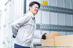 トラック運転手が腰痛になりやすい原因とは？