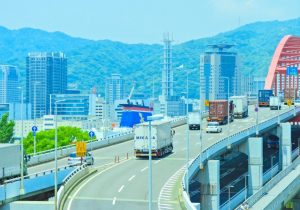 トラック運転手を辞めたい!転職未経験でもOKな職種とは?